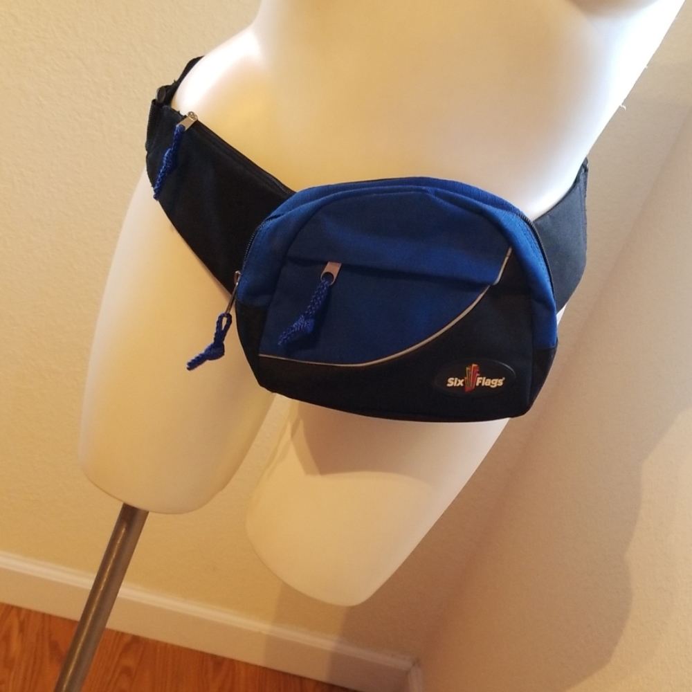 Six flag magic‎ mountain fanny pack new